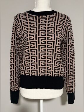 Patterned Black and Tan Sweater - Size Small